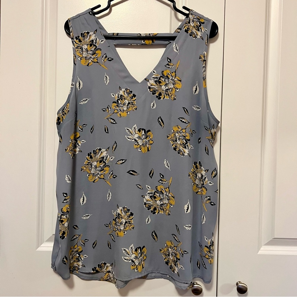 Maurices Sleeveless Floral Blouse